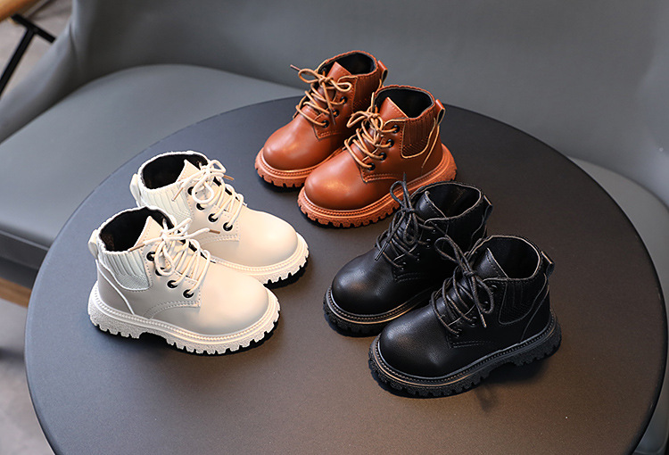 Kinderschoenen Effen enkellaarsjes voor jongens Mode Martens-laarzen met wollen bovenkant voor meisjes Laarzen met zachte zolen Leren laarzen met enkele laars_voghion.com