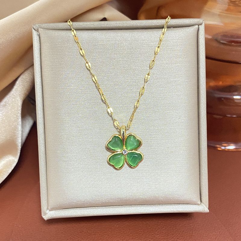 Lucky Four-Leaf Clover Necklace For Women Gold-Plated Cat's Eye Delicate Petal Collarbone Chain Simple Elegant New Style_voghion.com