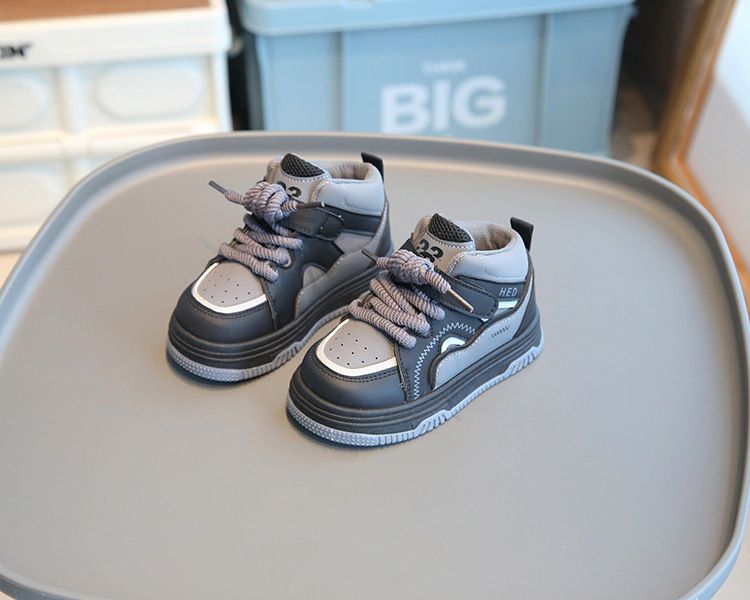 SHLIANG Trend Mode Sportschuhe für Kinder Leder Wasserdichte Laufschuhe für Kinder Ergonomie Weichsohlen Kinder Sneakers Y0321_voghion.com