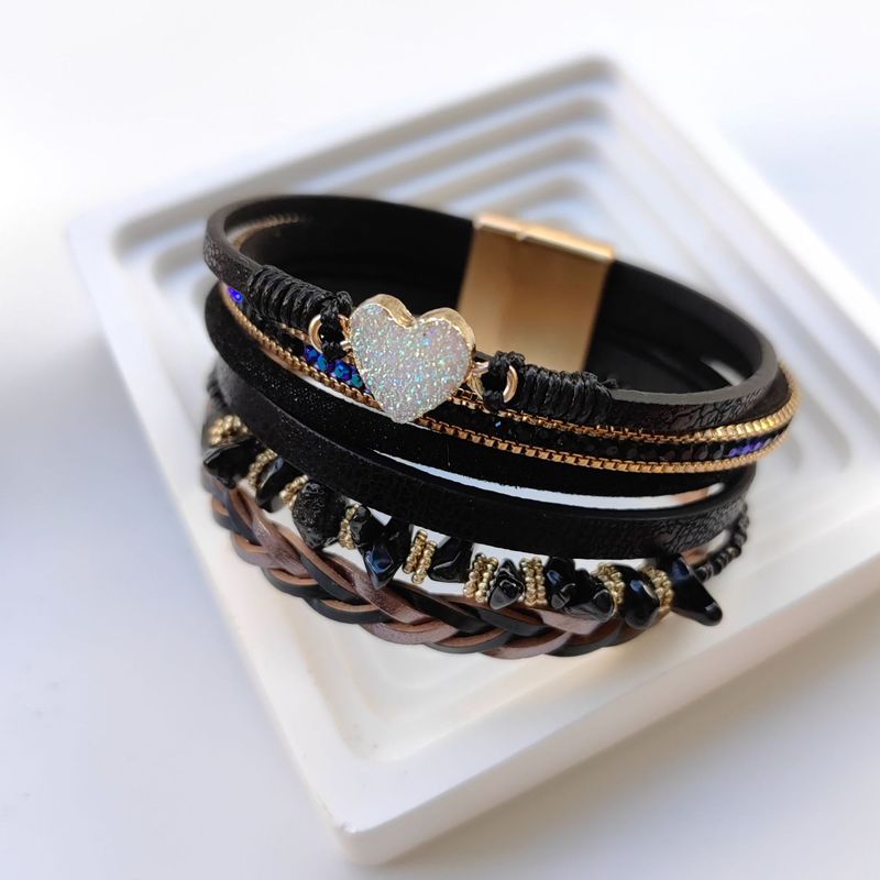 Multi Layer Fashionable Peach Heart Crushed Stone Leather Bracelet, Ladies' Magnetic Buckle Batch_voghion.com