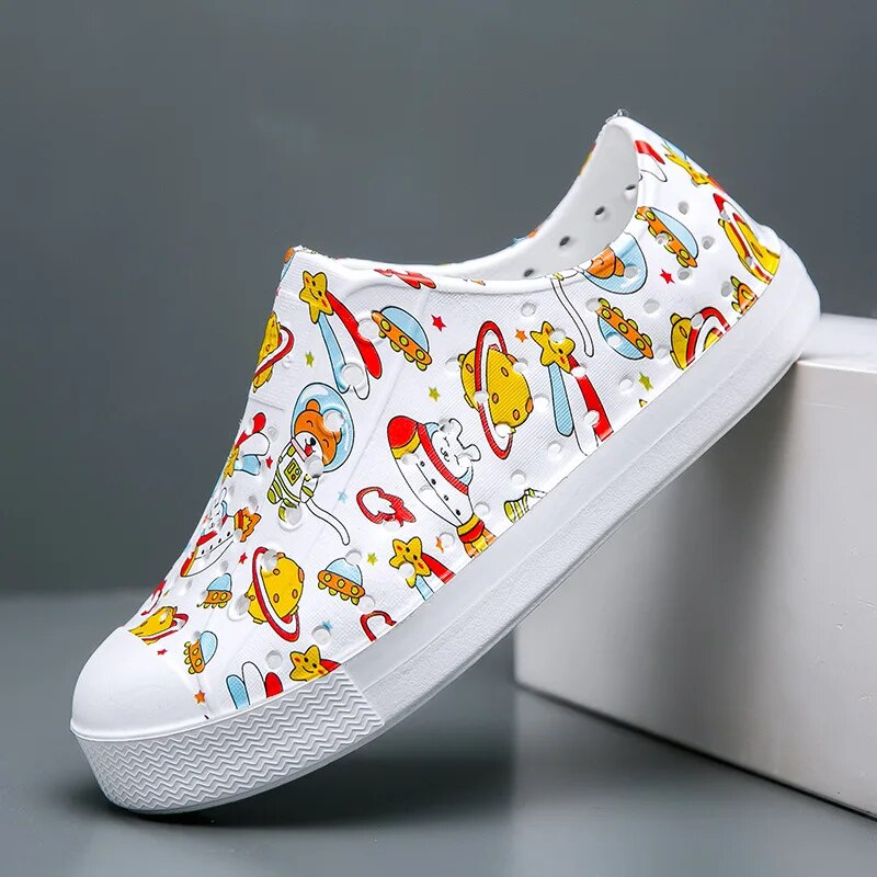 Hohlschaum-Laufschuhe für Jungen und Mädchen ziehen Strand-Sommer-Schwimmsandalen für Kinder an, leichte Wasserschuhe_voghion.com