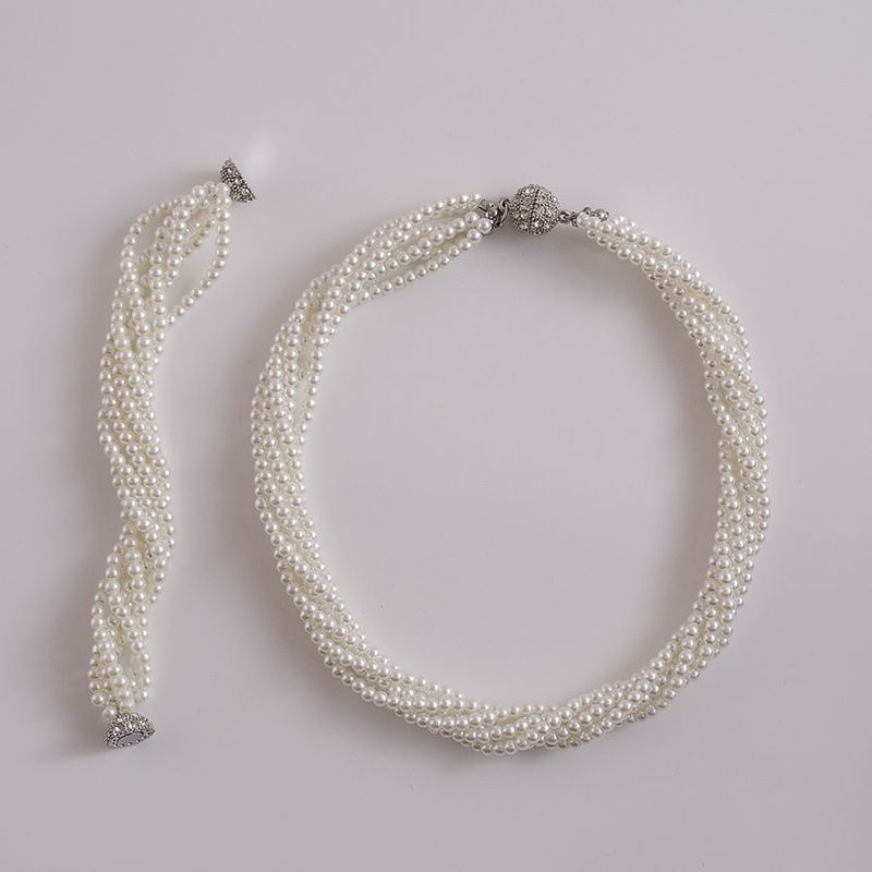 Xiaoxiangfeng imitation pearl necklace, millet beads, multi-layer stacked collarbone chain jewelry, magnetic buckle,_voghion.com