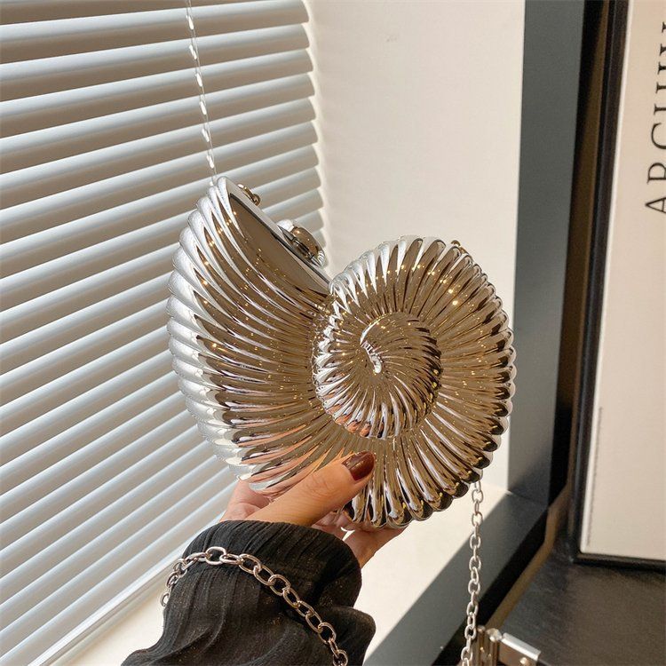 Le donne non sono solo per lo shopping, ma anche un modo per godersi le borse a tracolla con altre cuciture e cerniere in PU_voghion.com