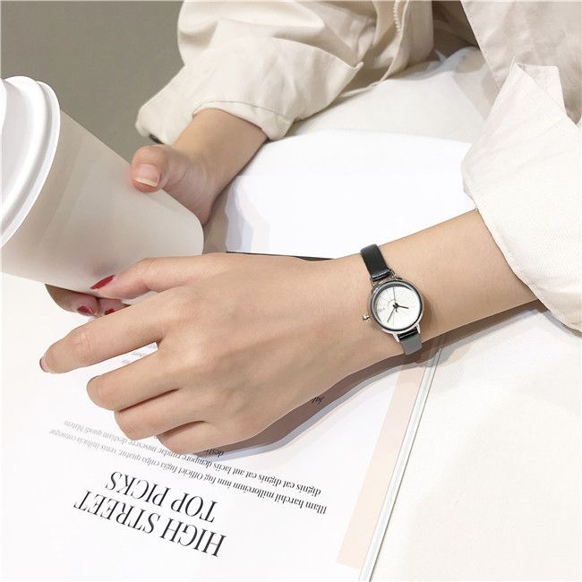 Ins Super Fire College Style Uhr schicker koreanischer Stil Retro einfache elegante Damen kleine Geschenke für Mädchen_voghion.com
