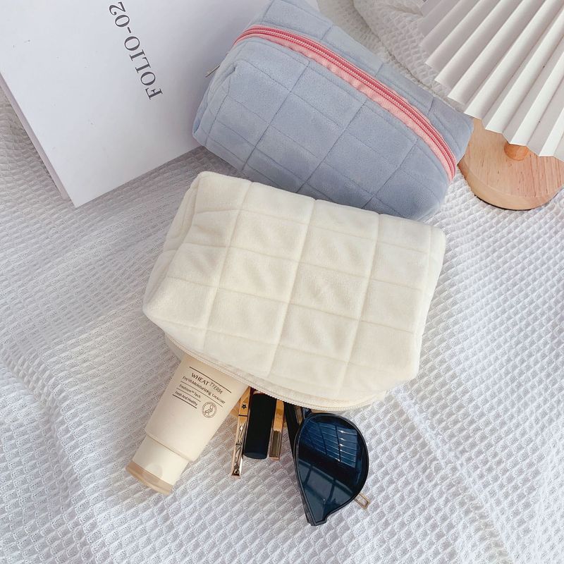 Pillow Pillow Bag Pillow Pencil Case ins Japanese Style High-value Women's Large Capacity Storage Stationery Box_voghion.com