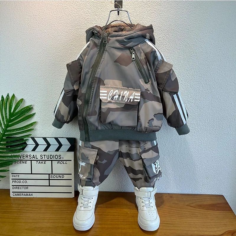 Conjunto de ropa para bebé niño, otoño e invierno, nuevo conjunto de 2 piezas con capucha y pantalones de camuflaje gruesos para niños_voghion.com