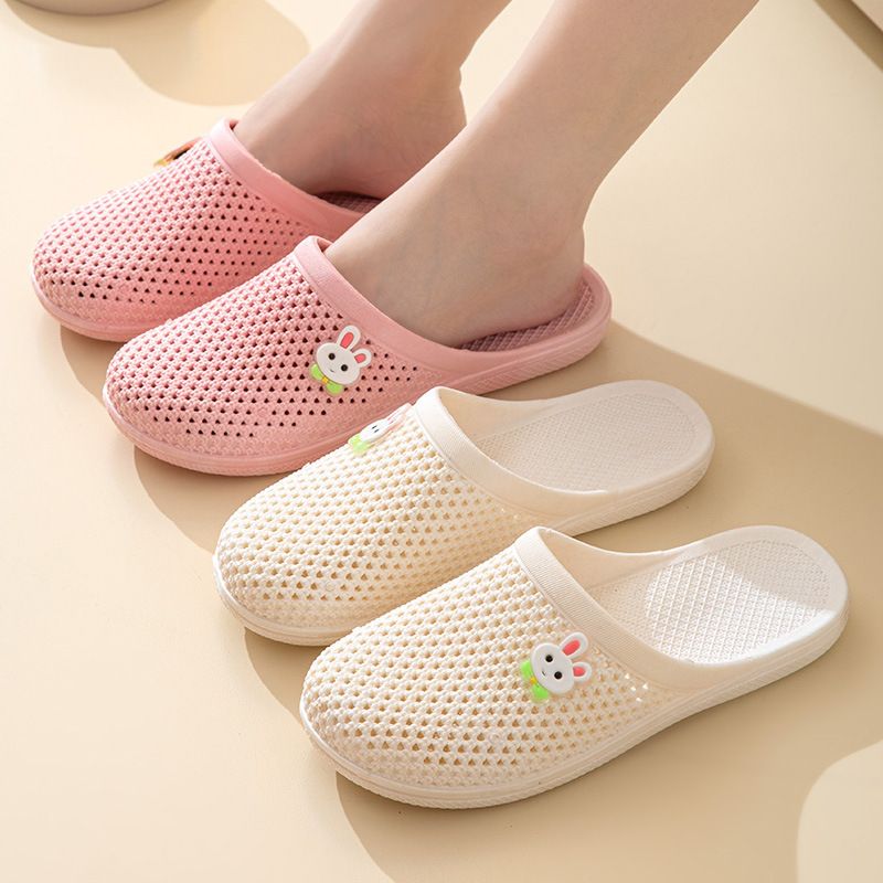 Shoe Factoy Production Pantofole piatte chiuse per donna Suola morbida Antiscivolo Bagno interno Spiaggia Casual Hollow_voghion.com