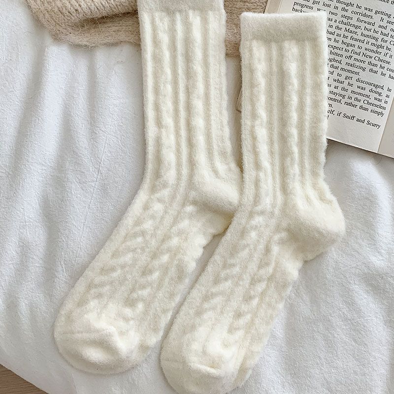 Nya vinterstrumpor i australiensisk sammet, mittstuva, tjocka och varma, golvstrumpor för dam, Maillard-färgade luggstrumpor, handduksstrumpor_voghion.com