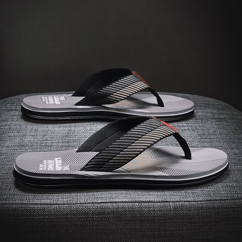 New Beach Herringbone Men In Summer, Non Slip Clip On Feet, Casual Sandals For Outdoor Wear, Trendy Thick Soled Men's_voghion.com