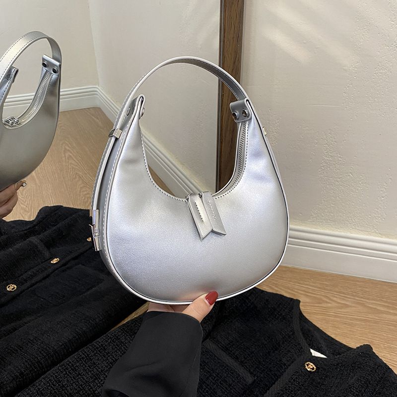 2024 Neue Handtasche im Nischendesign, modische bonbonfarbene Macaron-Trendy-One-Shoulder-Underarm-Knödeltasche, geeignet zum Einkaufen_voghion.com