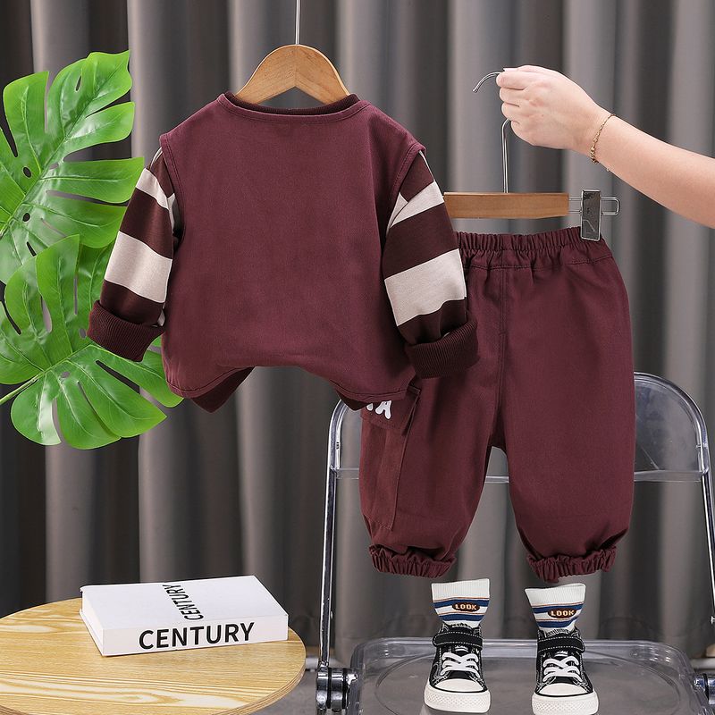 Nuovo gilet maschile 2025 per la primavera e l'autunno, bella felpa con cappuccio a righe per bambini, set autunnale da 3 pezzi per neonati_voghion.com