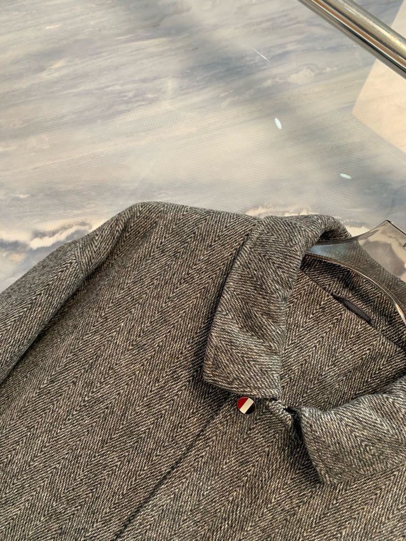Turn-Down Collar Herringbone Wool Blend Coat Premium Appreciation In The Palace Of High-End Men's Fashion_voghion.com