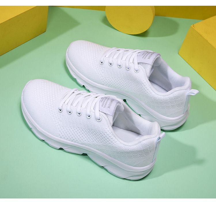 Spring/Summer New Little White Women's Mesh Breathable Sports Lightweight Soft Sole Built in Dance Running Single Shoes_voghion.com