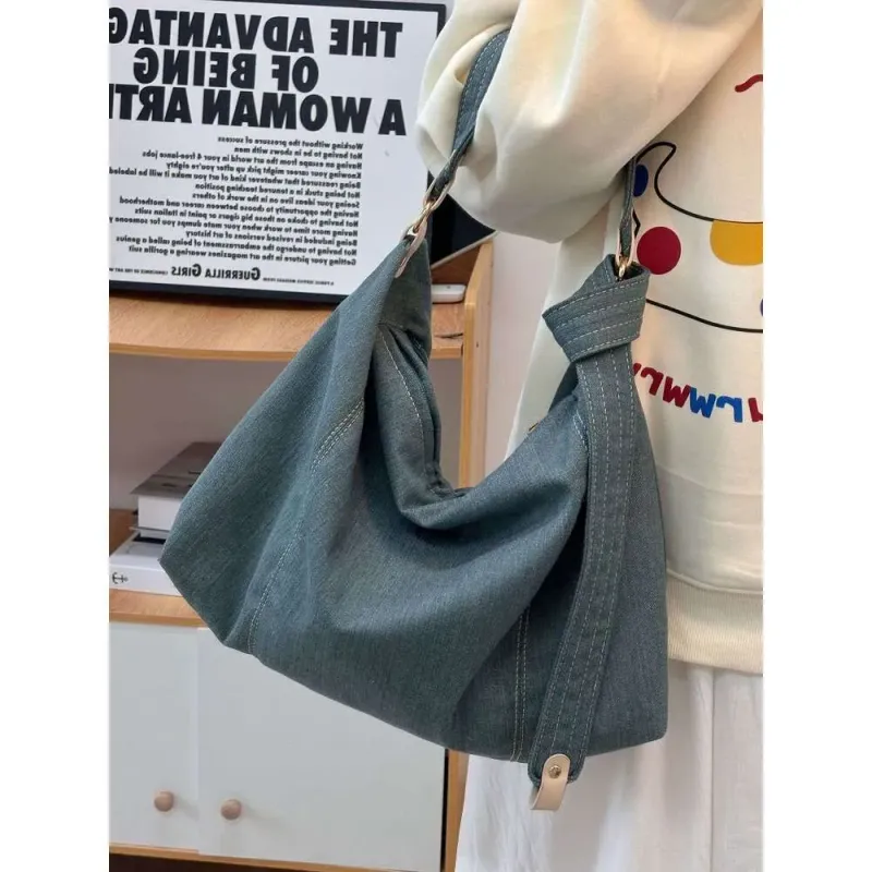 Large Capacity Lazy Style Denim Canvas For Women Loose Feel Underarm Commuter Crossbody Bag_voghion.com