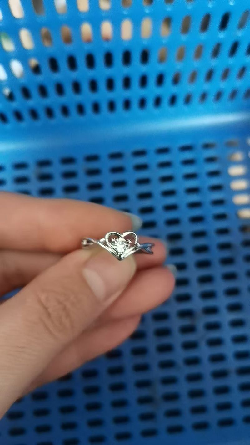 Streaming live di Moissanite per donna con corona a cuore, sei punte, zircone da 50 carati, anello di nozze con diamanti_voghion.com