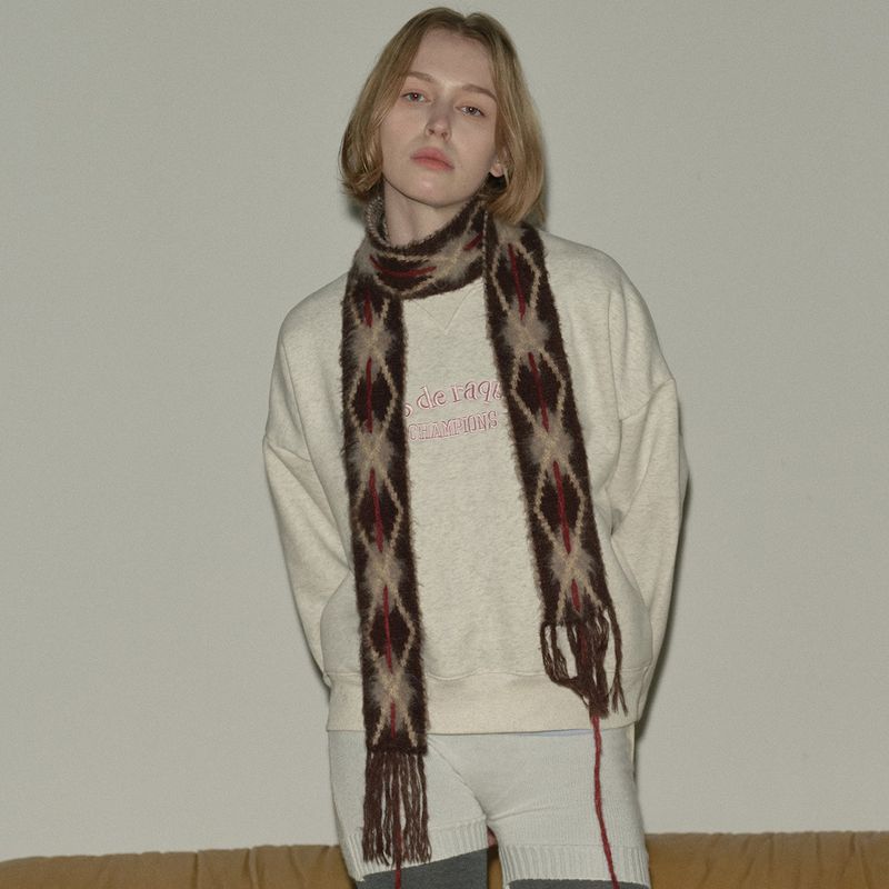 Sciarpa sottile e stretta lavorata a maglia con rombi infilati, realizzata a mano, da donna, con collo spazzolato decorativo, per lo stile invernale_voghion.com