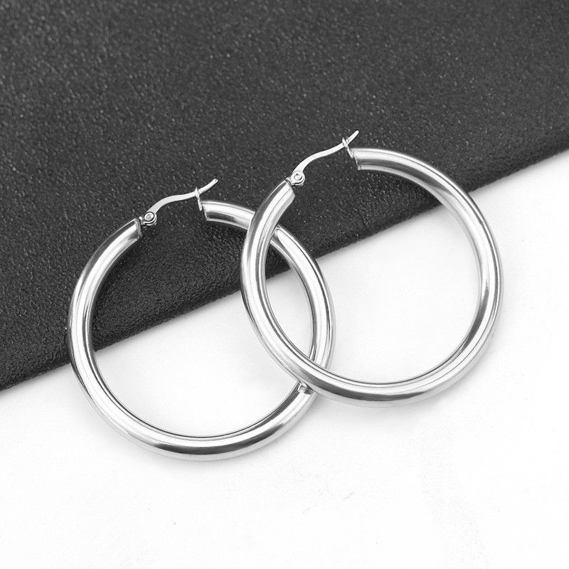 Women's Jewelry Copper Plated Hoop Earrings Exaggerated Personality Light Luxury Simple Earrings_voghion.com