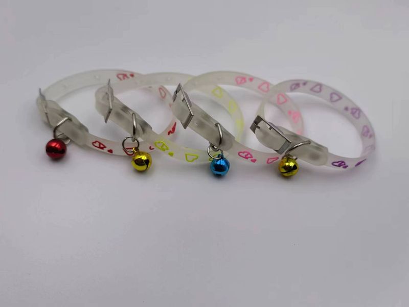 Collare per animali domestici in silicone luminoso per cani e gatti che assorbe la luce notturna_voghion.com