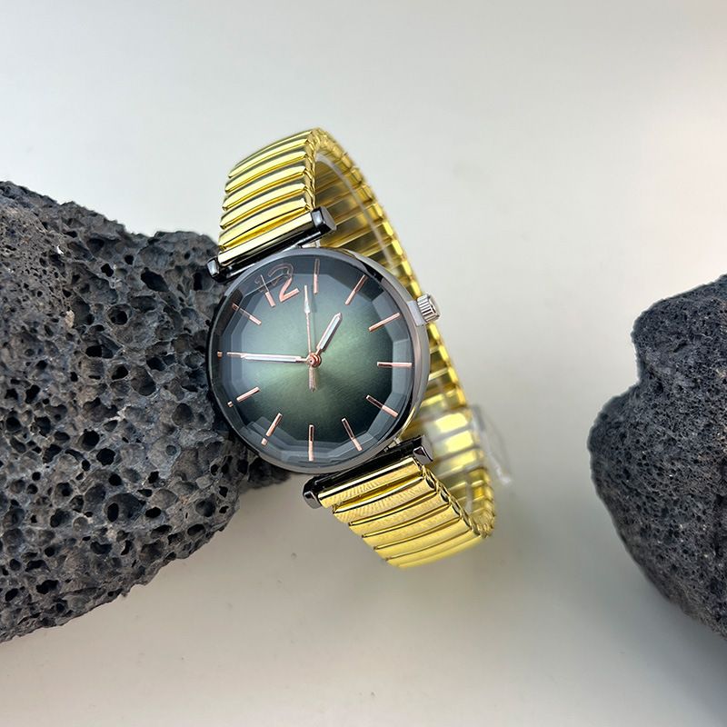 Armbanduhr für Paare für Männer und Frauen, lässig, einfache Skala, elastisches Band, elastische Quarzuhr, für die Arbeit, täglich, Geburtstag, Jahrestag, Valentinstag, Geschenk_voghion.com