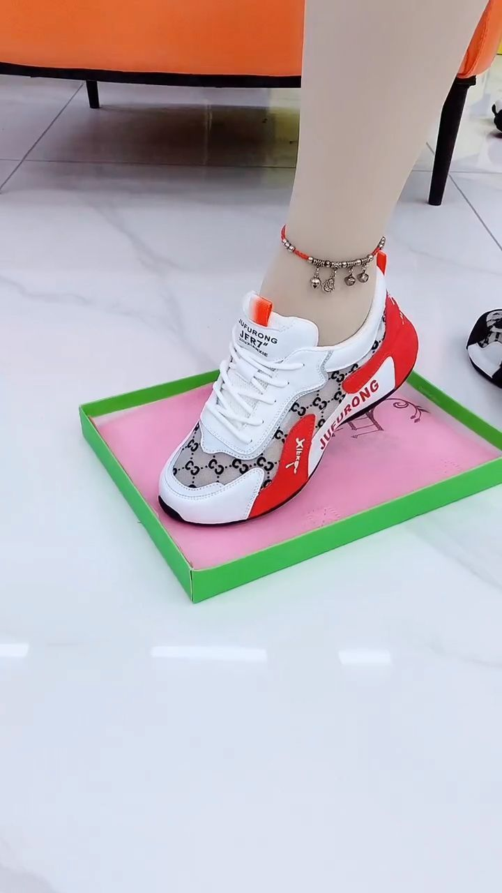 Elpojoši sieta tēta apavi sievietēm 2023. gada jaunā vasaras smalkmaizītes daudzpusīgi ērti mīkstas zoles ikdienas sporta skriešanas apavi_voghion.com