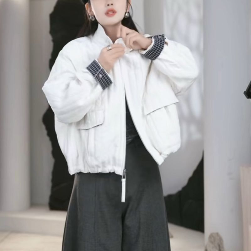 ragazza Vendita diretta in fabbrica Cappotto da donna sottile, Articolo di tendenza autunno 2025, Giacca in cotone bianco super bella per donna_voghion.com