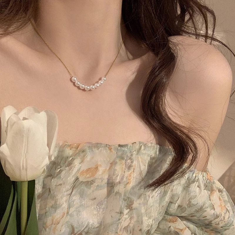 Perlenperl Halskette fir Fraen 2023 neie Stil liicht Luxus Nisch Design Schléissebeenkette_voghion.com
