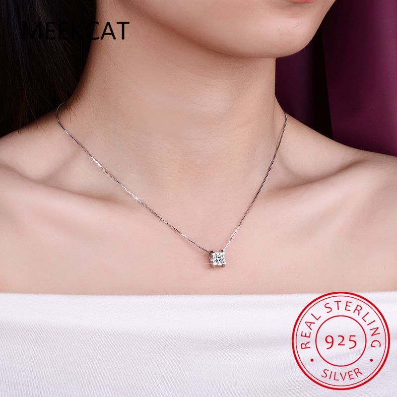 Collana con ciondolo quadrato in vera moissanite di moda, colore D, diamanti da laboratorio VVS1, argento sterling per donna, gioielli raffinati da sposa PE032_voghion.com