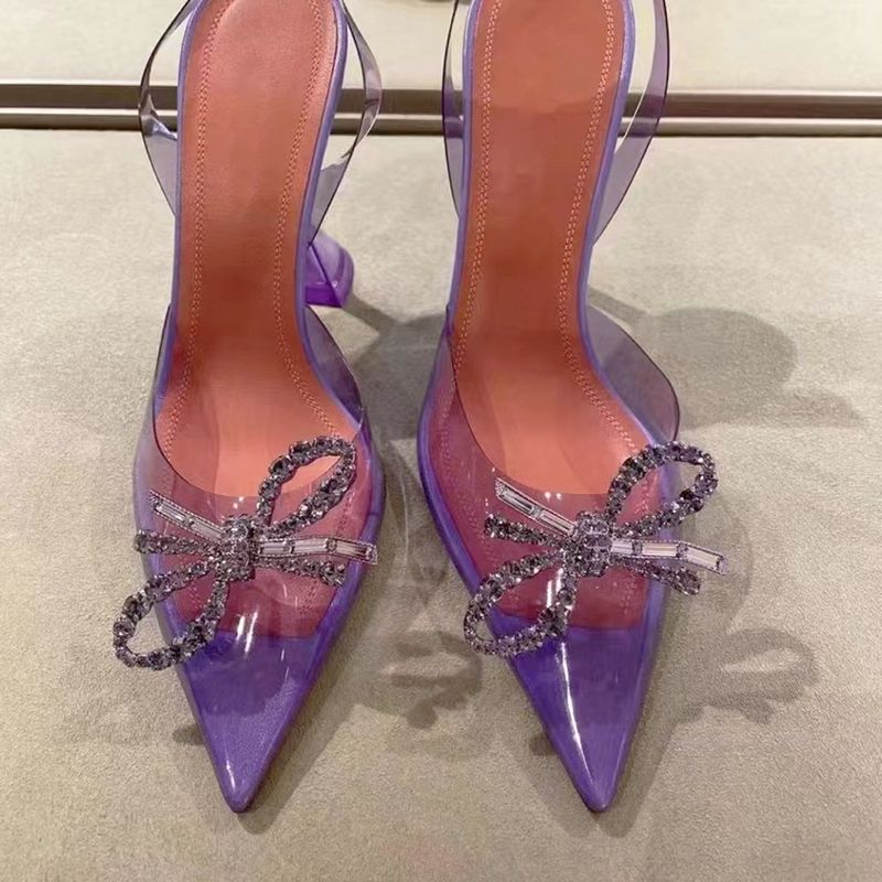 Sandálias transparentes de bico fino, verão 2025, novas, com fivela de strass e borboleta, sexy, bico aberto, salto alto, elegante e requintado, confortável e leve_voghion.com