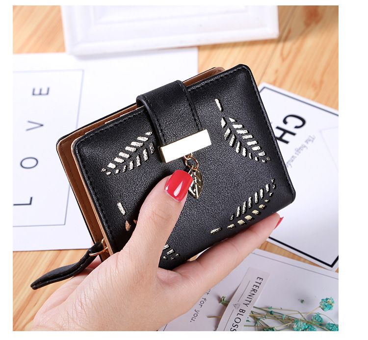 New Korean Style Short Wallet Women's Zipper Buckle Hollow Leaves Small Wallet Card Holder_voghion.com