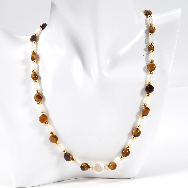 Corrente de ouro 14K Pérola de água doce Concha Olho de tigre Pedra natural Colar de pedra Corrente de clavícula_voghion.com