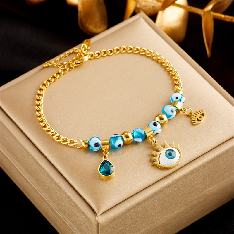 Mode niche armband, sieraden, eenvoudige en hoogwaardige meerlaagse stapeling, met diamanten ingelegde ronde merkhanger, armband met vlinderaccessoires_voghion.com
