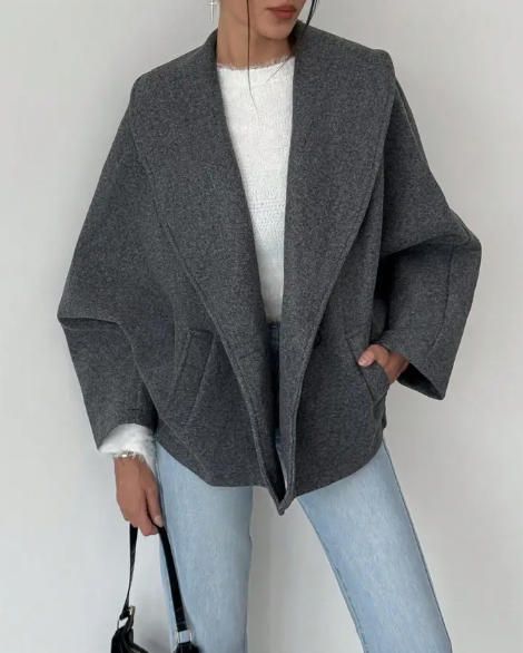 "Women's Wool Blend Cardigan Coat – Minimalist Chic With Functional Pockets"_voghion.com