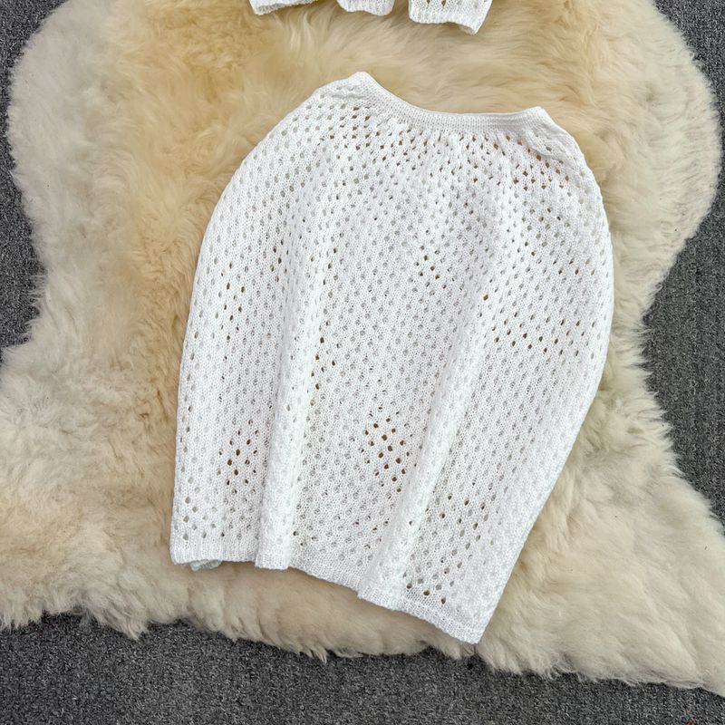 Damenbekleidung Strandurlaub Modeanzug Pure Desire Neckholder Hohlstrick Camisole Weste Zweiteiliger Set Hüftrock mit hoher Taille_voghion.com