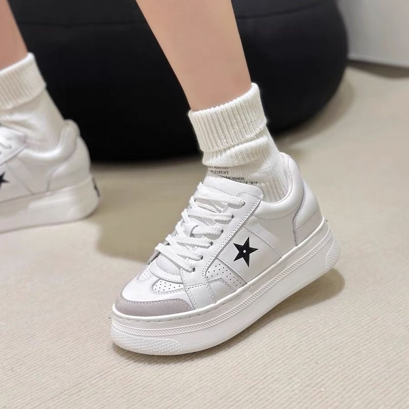 High Version D Brand New Logo Thick-Soled Casual Sports White Sneakers Star Round Toe Height-Increasing Platform Shoes_voghion.com
