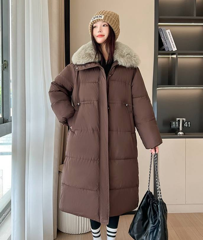 Casaco de inverno feminino luxuoso com acabamento em pele sintética – Jaqueta de inverno de comprimento médio com capuz e fecho de zíper_voghion.com