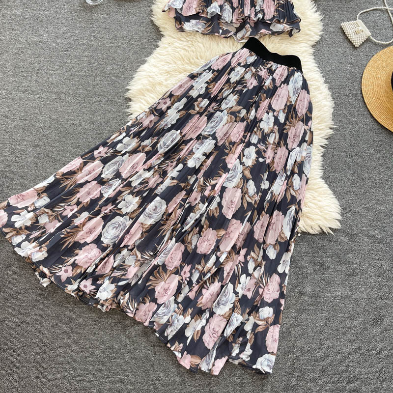Damen-Urlaubsanzug mit Hosenträgern, kurzes Oberteil für Frauen, schwere Industrie, plissierter Chiffonrock, süßes Blumenmuster, zweiteilig_voghion.com