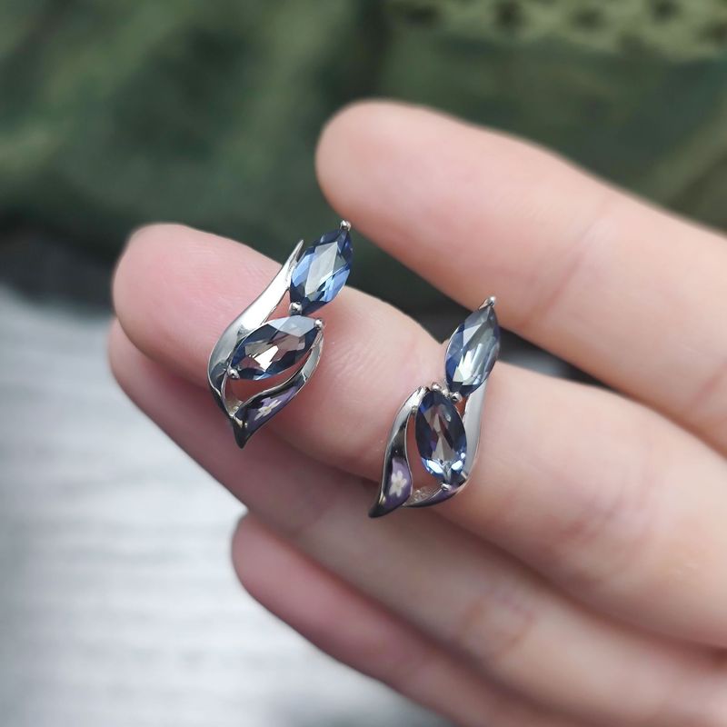 Blattbogen-Ohrringe aus natürlichem Topas, S925 Sterlingsilber, eingelegter Kristall, kleine exquisite Ohrringe für Frauen_voghion.com