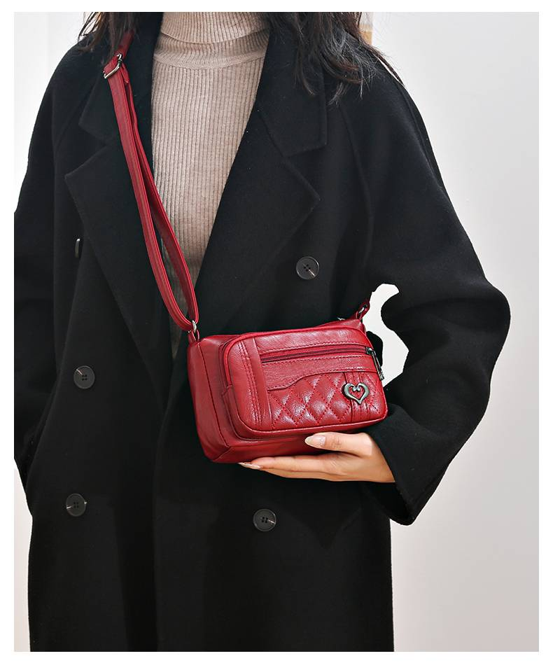 Women's vintage solid color shoulder bag, large capacity crossbody bag_voghion.com