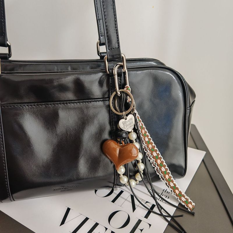 Ciondolo per borsa a forma di cuore con catena di perle, portachiavi, cinturino intrecciato, corda intrecciata_voghion.com