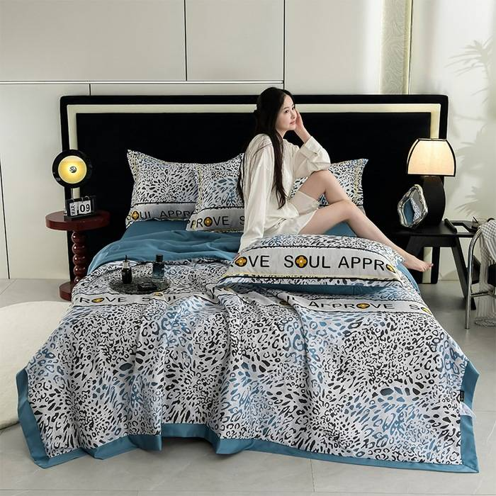 Set di piumoni estivi lavabili in Tencel - 4 pezzi, rinfrescanti e setosi, traspiranti e ipoallergenici_voghion.com