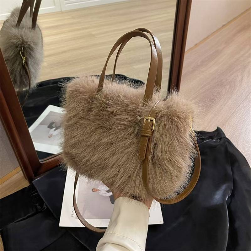 Women's Bags Autumn And Winter Imitation Fox Fur Fashionable Hand Held Evening Bag Temperament Plush Bag Shoulder Crossbody Women's Bag_voghion.com