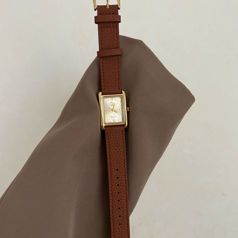 Antike europäische Stil Gold Rechteckige koreanische Version Student Gletscherblau Damen Lederarmbanduhr_voghion.com