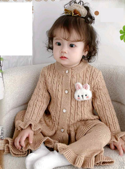 Mother & Kids Soft Cotton Baby Girl Outfit 2-Piece Set Cute Cartoon Print Long Sleeve Cardigan & Pants (White, Pink, Gray, Beige, Red, Green)_voghion.com