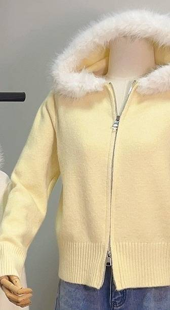 Übergroße Strickjacke mit Kapuze – Gemütlicher Kunstpelzbesatz, Strickmantel mit Reißverschluss vorne (weiche Polyestermischung, Einheitsgröße)_voghion.com