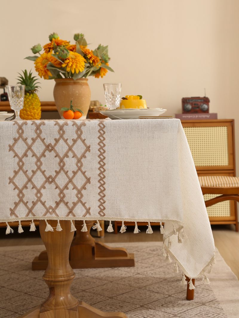 Nappe en lin brodée – Motifs géométriques modernes (chaîne/grille), résistante à l'huile et à la chaleur – Rectangulaire – Décoration d'intérieur minimaliste_voghion.com