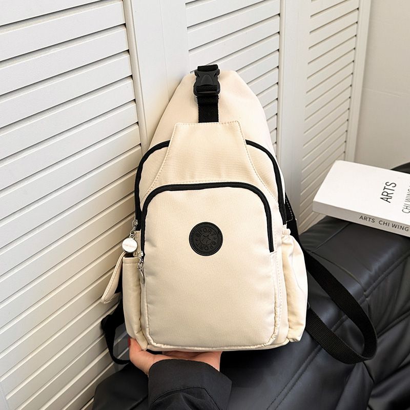 Einfache neue Mode für Frauen Harajuku Casual Trendy Student Schultasche große Kapazität Rucksack_voghion.com