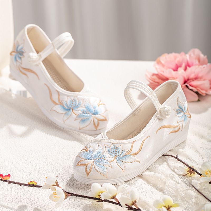 Damenschuhe für Frühling und Sommer, neue Stoffschuhe im antiken Stil, bestickte Schnalle, bestickte Schuhe, Stoffschuhe im Ethno-Stil, weiche Sohle, größere Größe_voghion.com