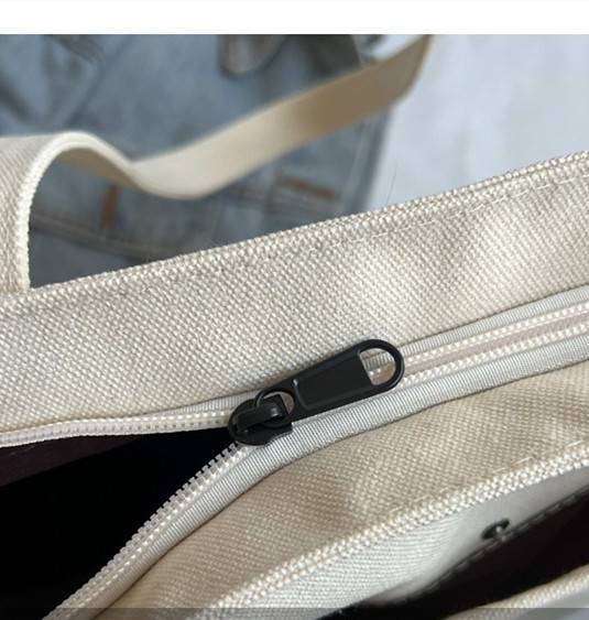 Designer-Modetrend, fortschrittliches Gefühl der Canvas-Tasche, alle Mode-Umhängetasche, Mode, große Kapazität, Pendler-Einkaufstasche, Einkaufstasche aus Canvas_voghion.com