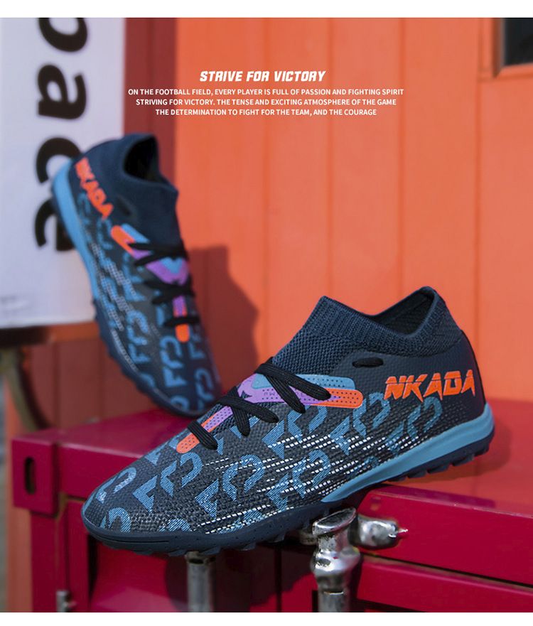 New high top football shoes for men and women seamless flying knitting long nail shoes broken nails grass professional training shoes_voghion.com