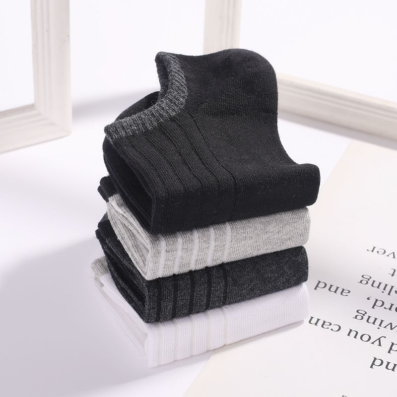 Men's socks casual cotton black white gray solid color breathable invisible cotton socks_voghion.com